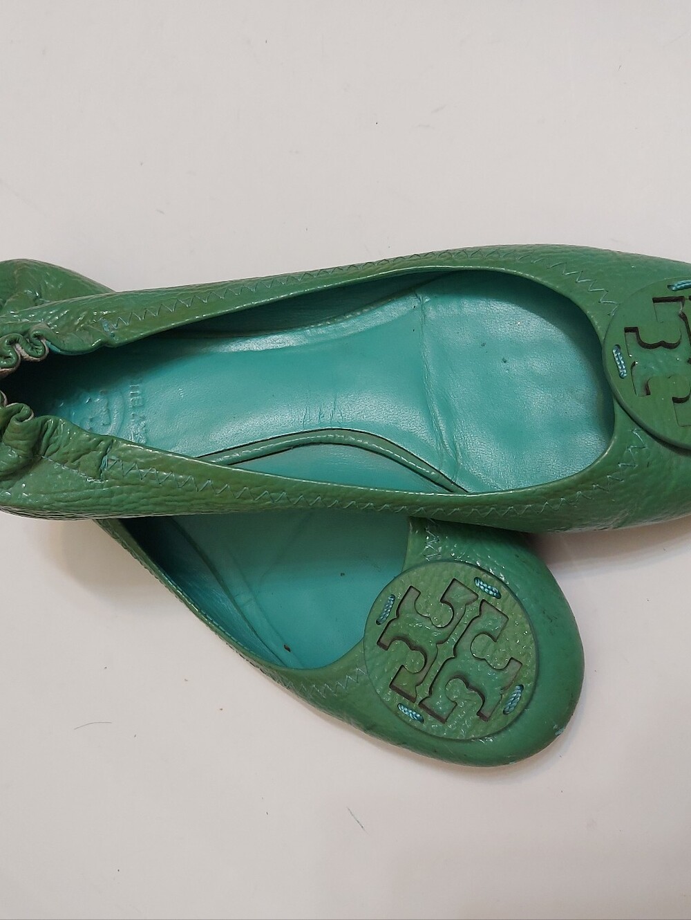 Tory Burch Green Logo Leather Ballet Flats Size 7.5 - Picture 7 of 7